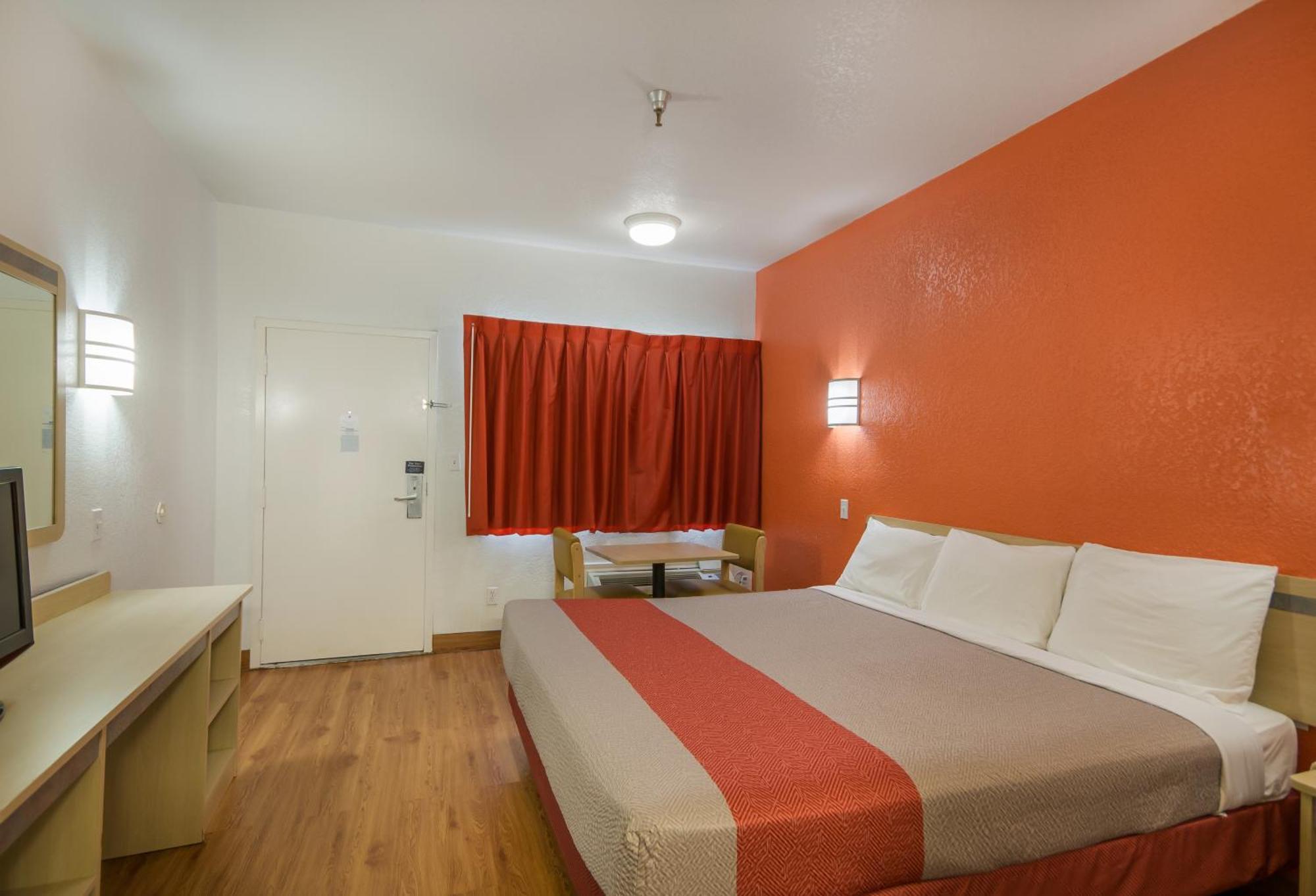 Americas Best Value Inn & Suites Humble Exterior foto